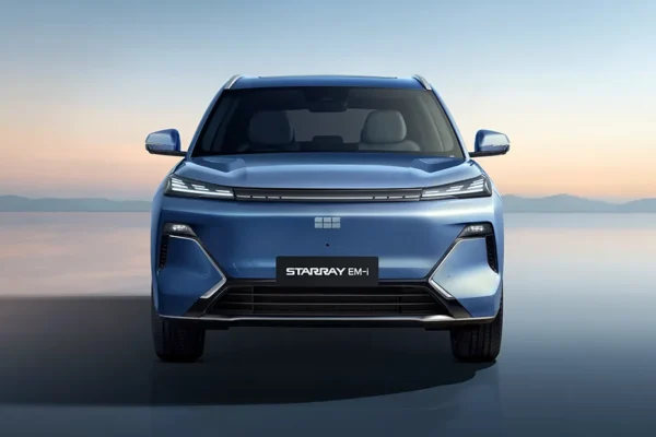 GEELY STARRAY EM-i