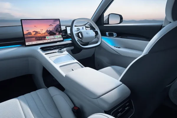 GEELY STARRAY EM-i